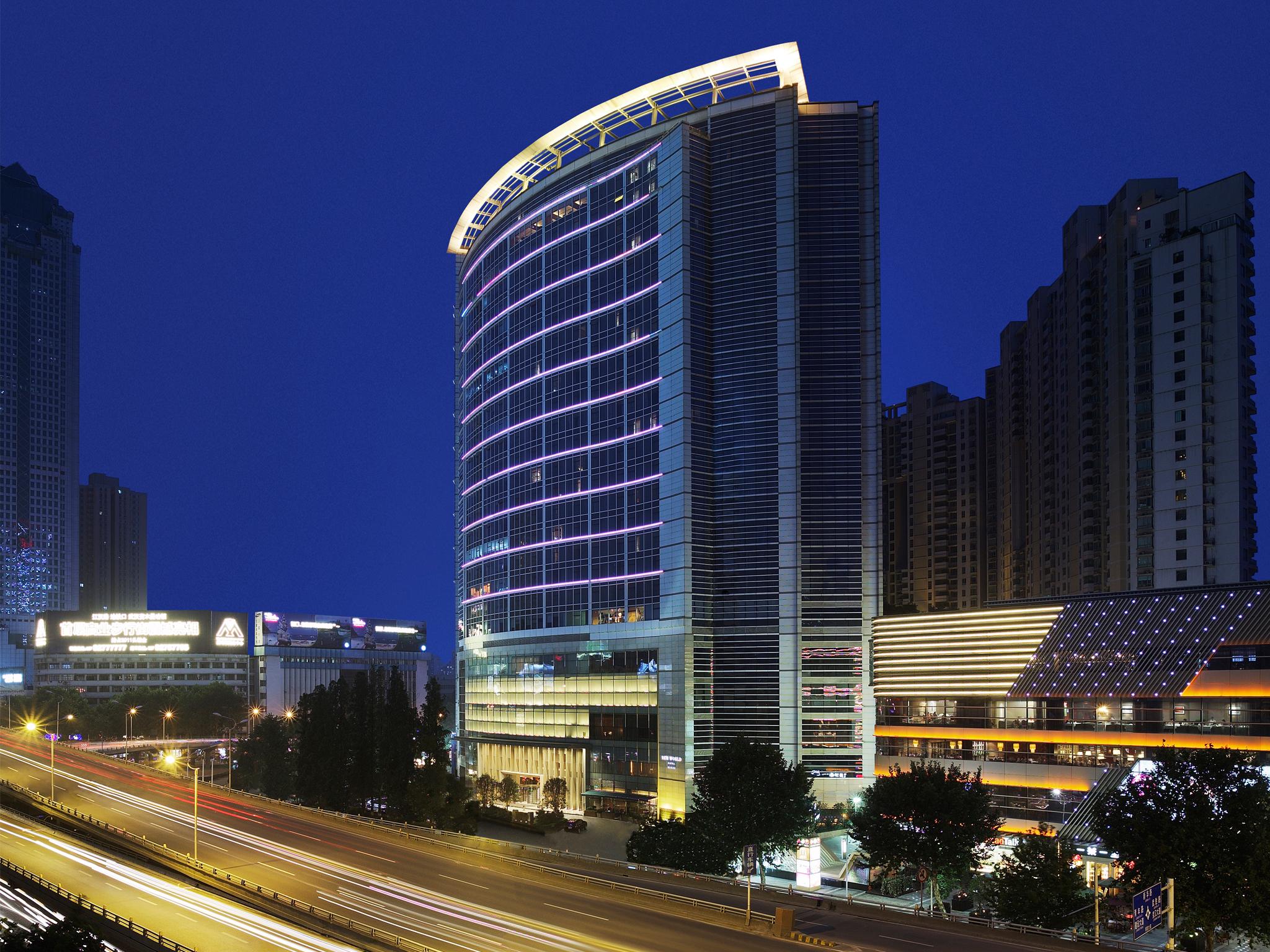 New World Wuhan Hotel Exterior photo